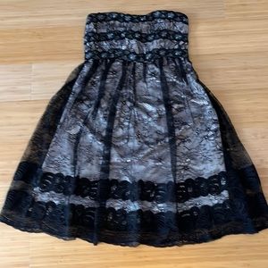 Nwt Minuet black/beige laced dress